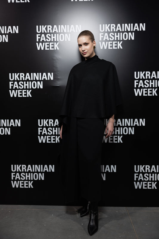 Black Cashmere Cape NOVITSKA