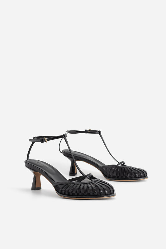 GOLDIE BLACK PATENT LEATHER SANDALS /5 CM/ KACHOROVSKA