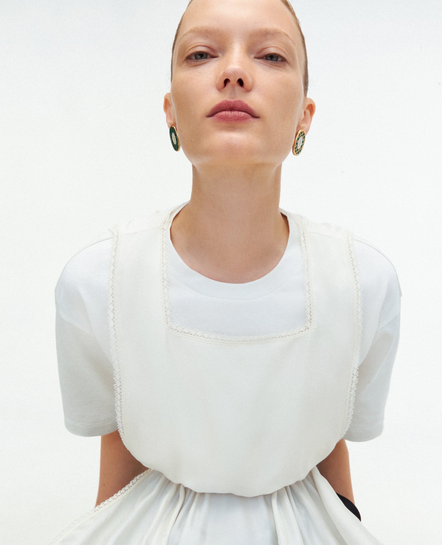 SERPENT EARRINGS IN EMERALD GREEN GUNIA PROJECT