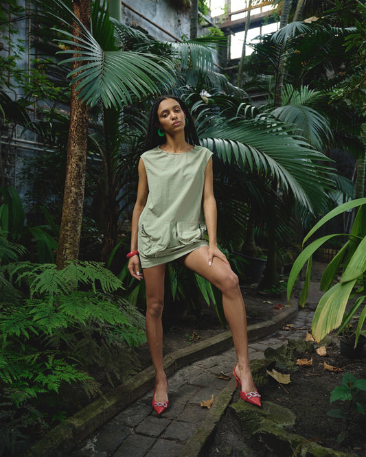 TECH TANK TOP WITH VOLUMINOUS POCKETS THEO