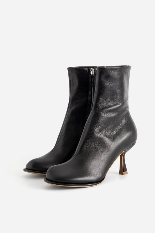 BLANCA black leather ankle boots with zipper KACHOROVSKA