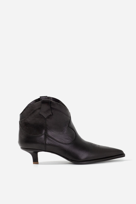 CHERILYN BLACK LEATHER COWBOY BOOTS KACHOROVSKA