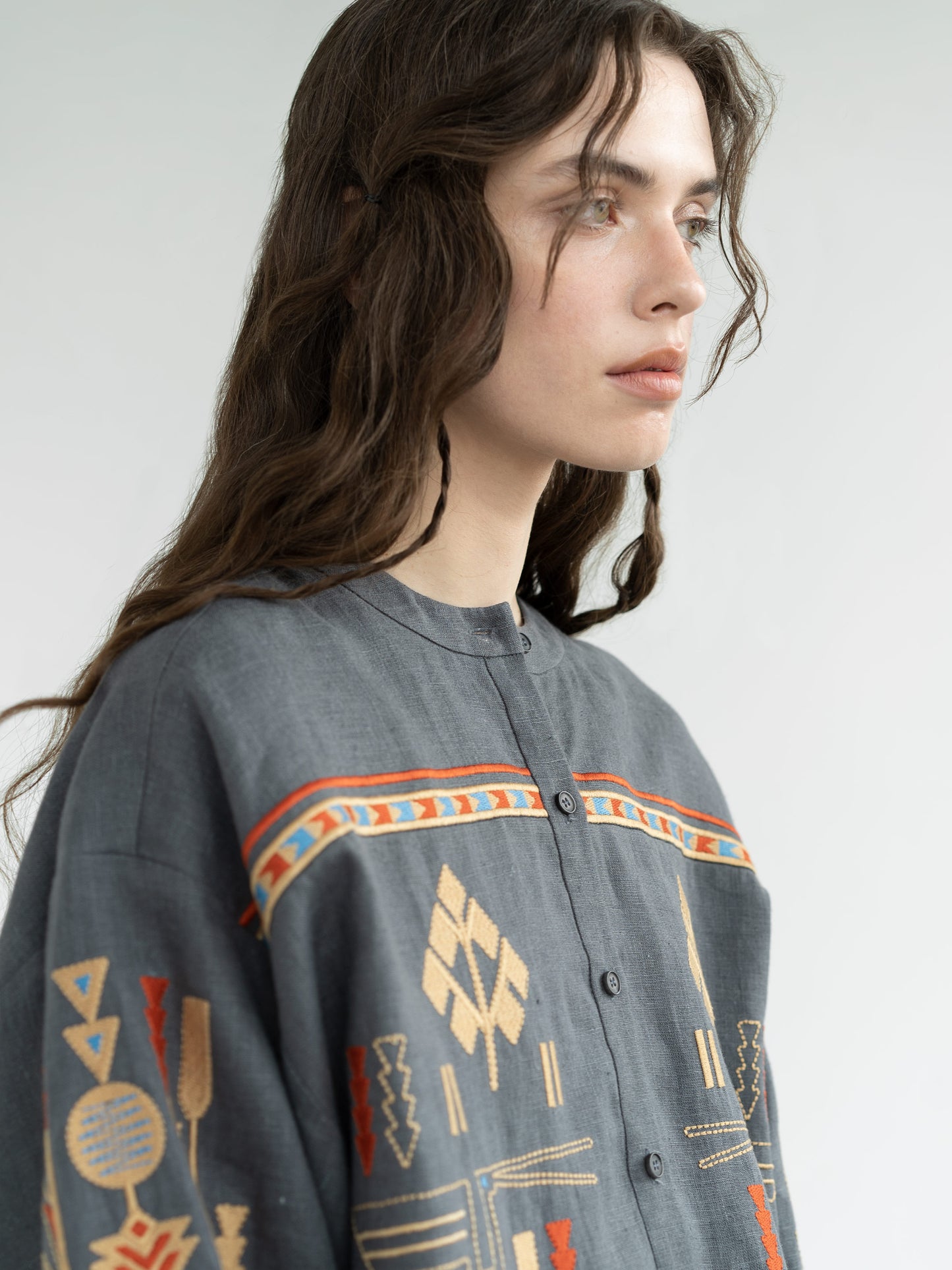 Linen shirt with embroidery Saenko ETNODIM