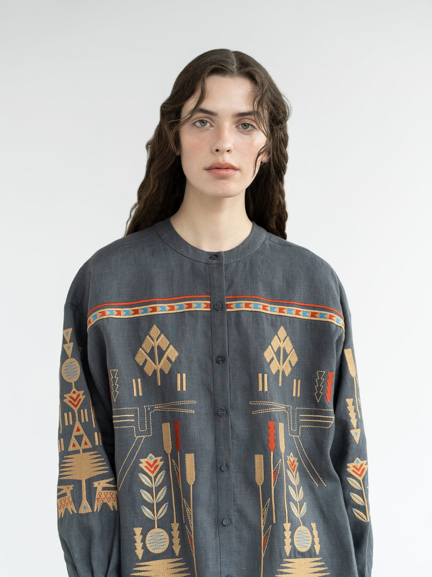 Linen shirt with embroidery Saenko ETNODIM