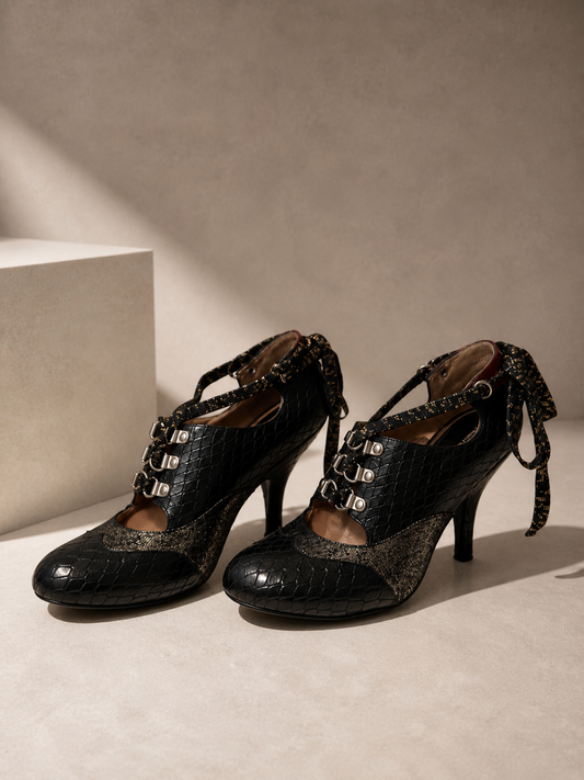 Gillie Heeled Shoes Black Gold VIVIENNE WESTWOOD (Pre-Owned)