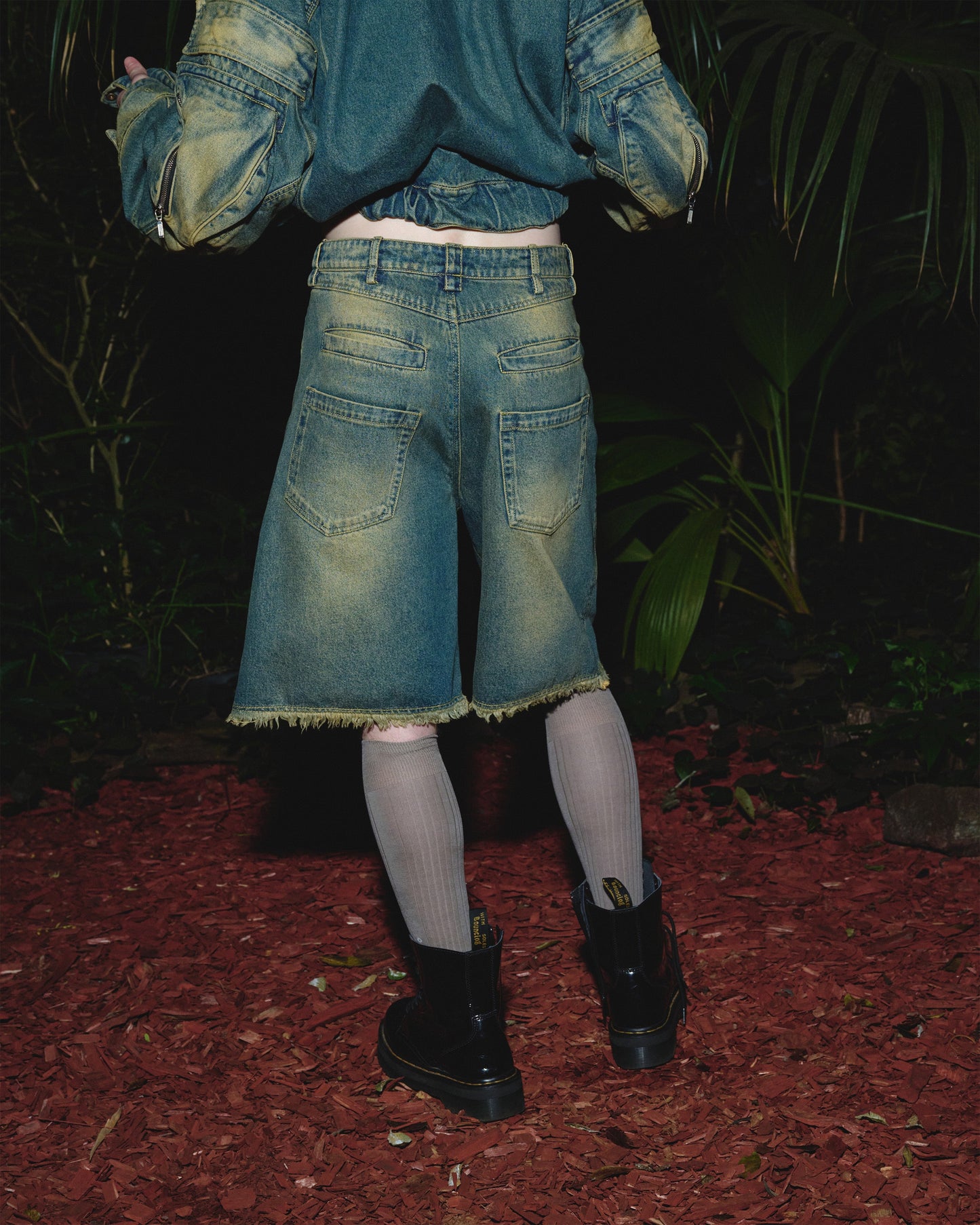 FADED BERMUDA BAGGY SHORTS THEO