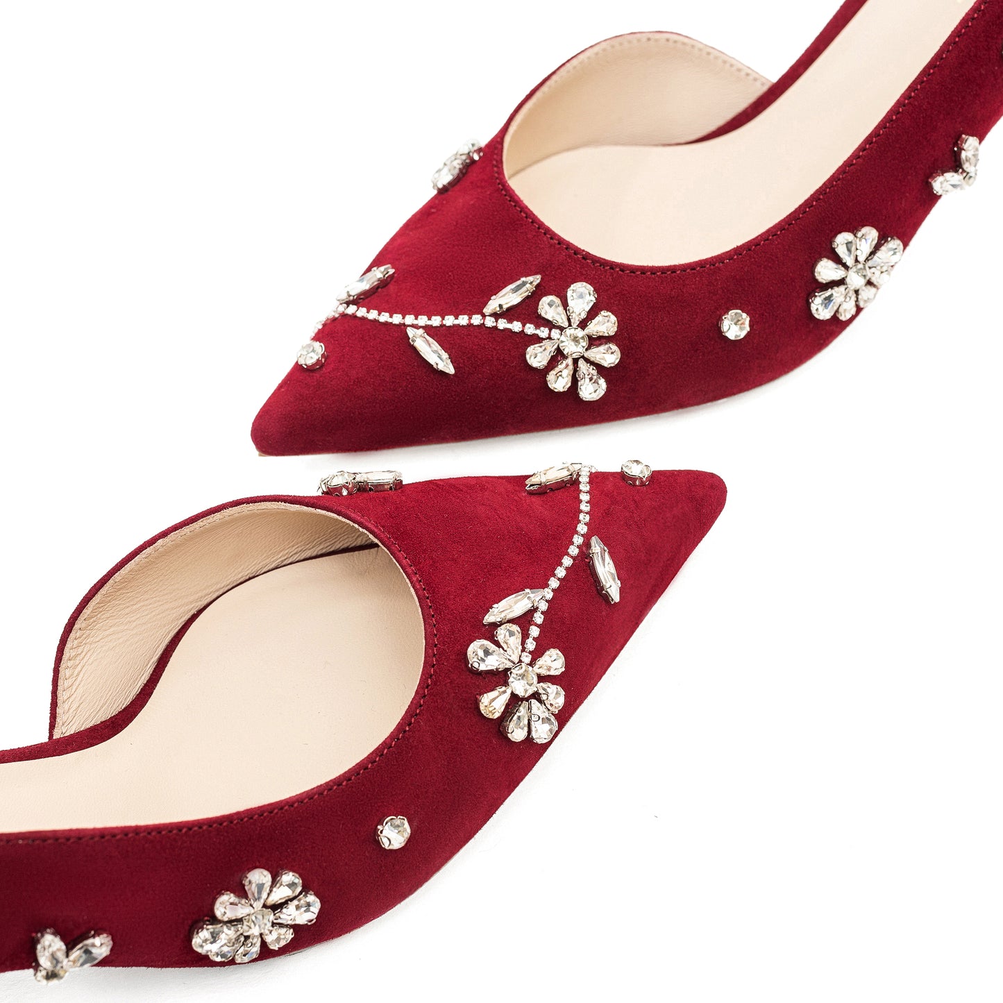 Adele garnet pumps with sewn-on crystals LOOKIE ATELIER