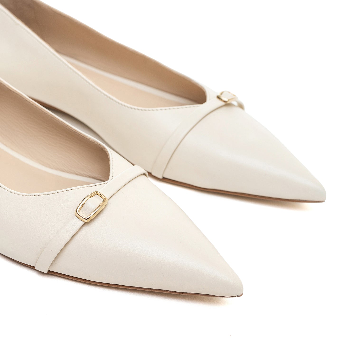 Alice milky ballet flats with a pointed toe LOOKIE ATELIER