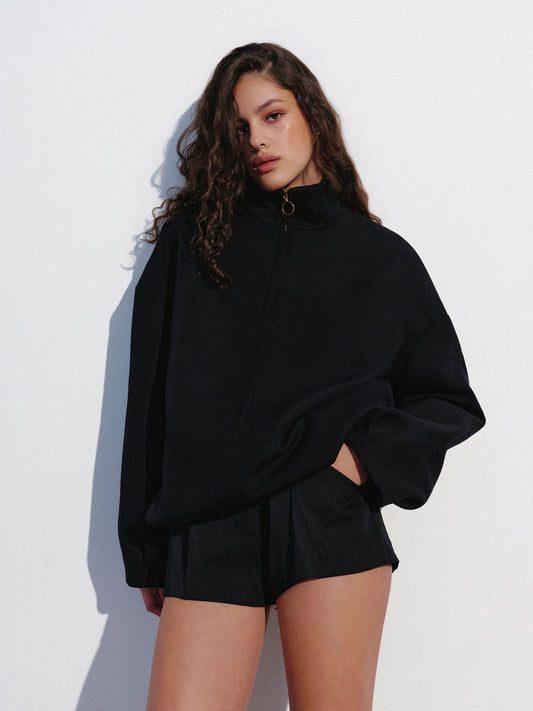 Black oversized bomber NOVITSKA