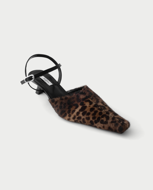 Savara Slingbacks Leo HVOYA
