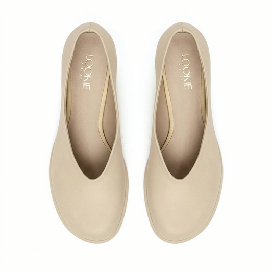 Doris nude suede pumps LOOKIE ATELIER