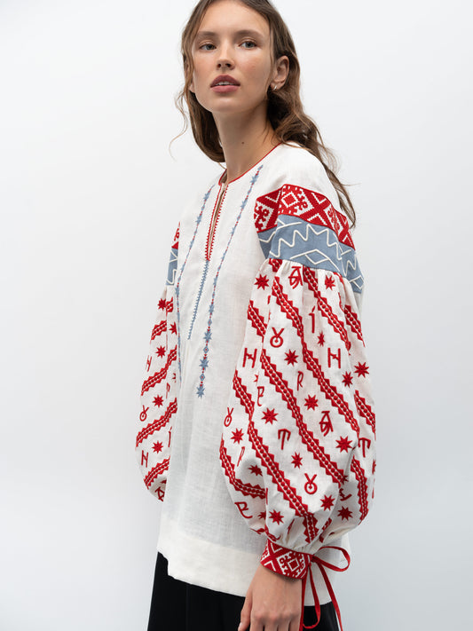 Women's embroidered blouse dedicated to the alphabet Rutenia ETNODIM