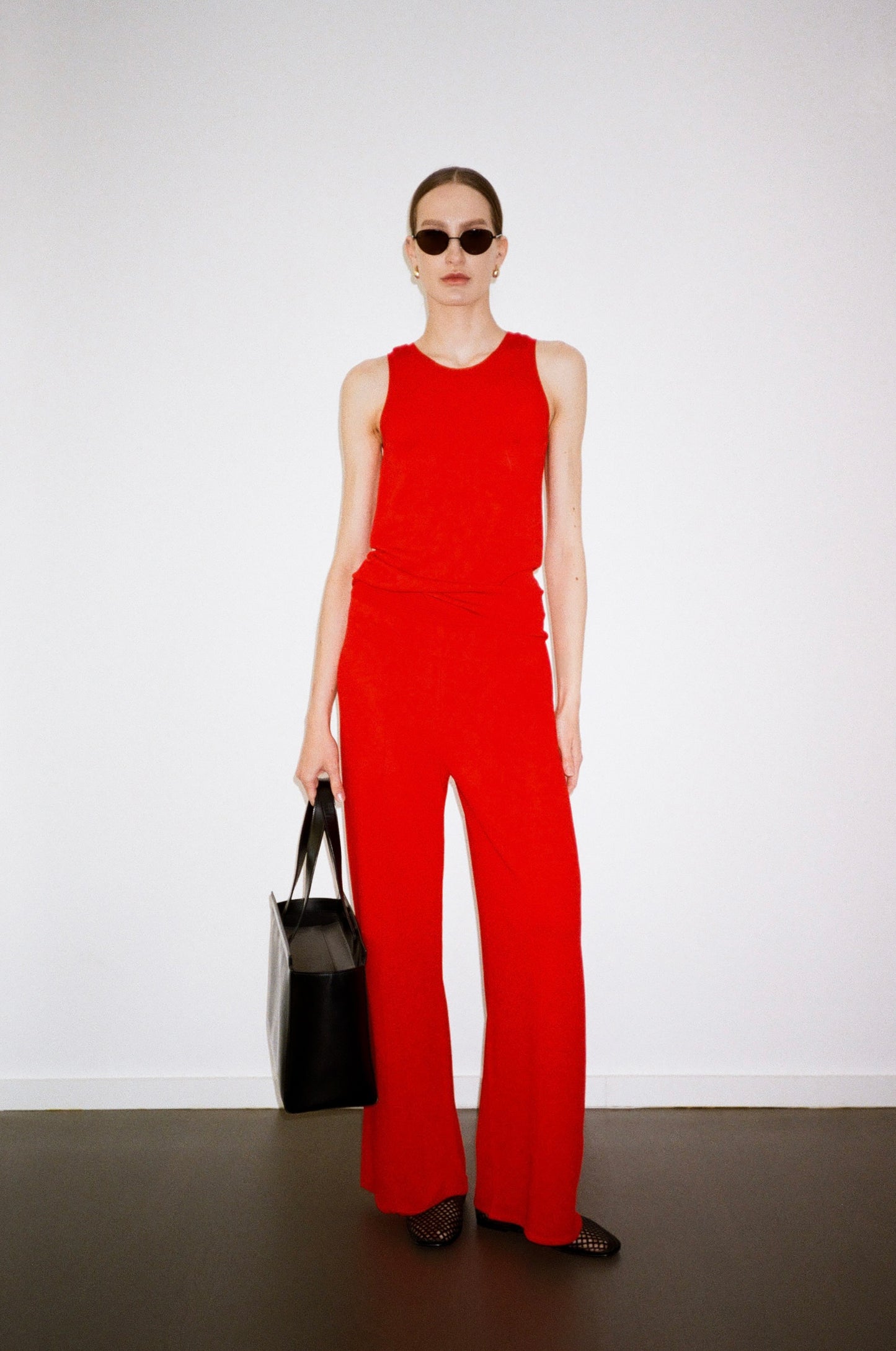 KNITTED TANK TOP WITH OPEN BACK KATERINA KVIT