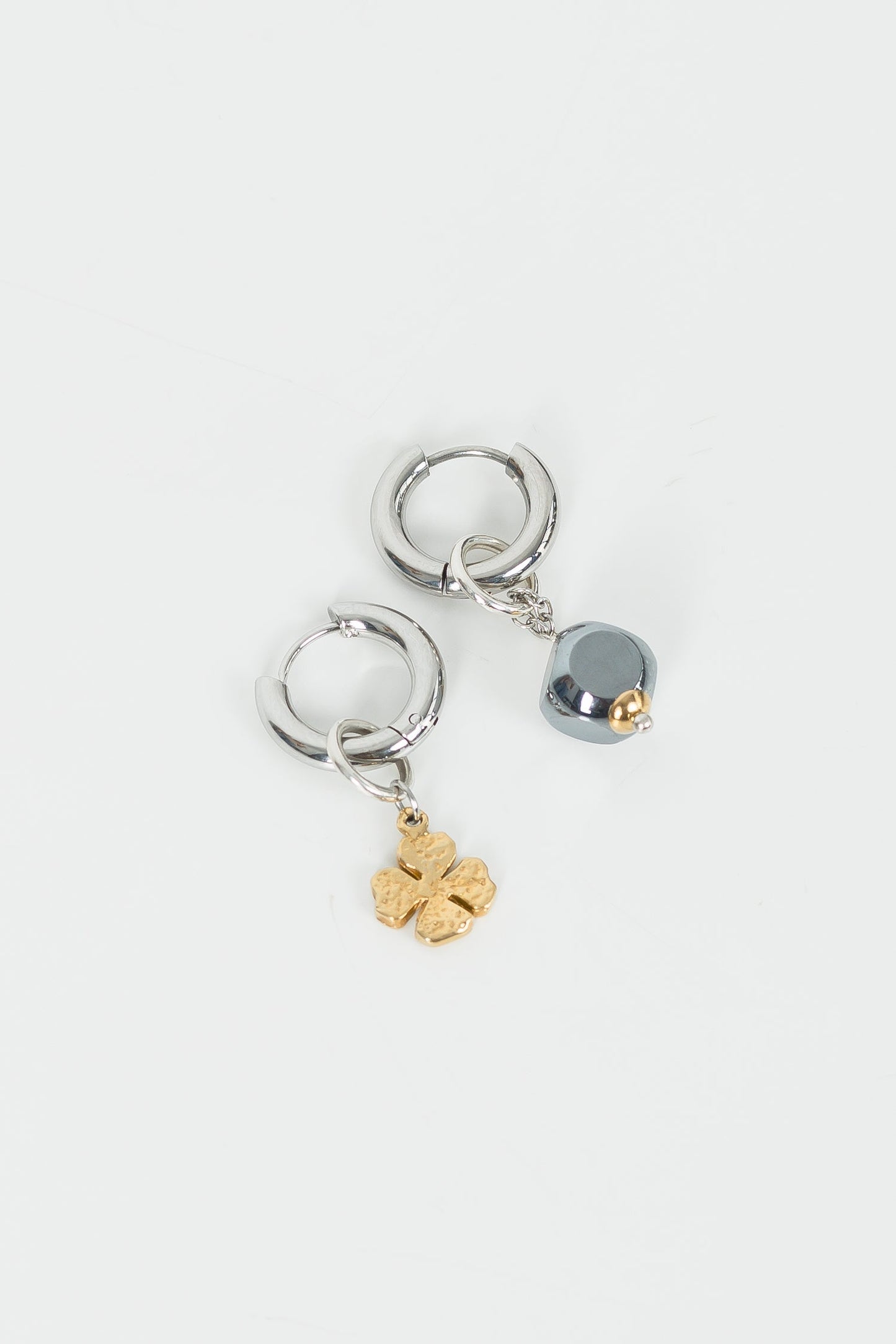 ISIS earrings asymmetrical SAMOKISH