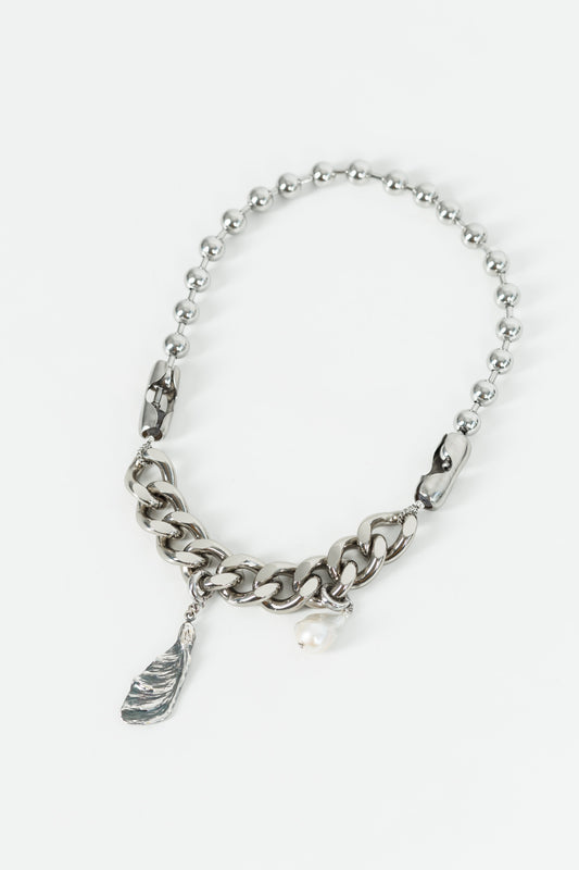 ESTER SILVER necklace with baroque pearl and pendant SAMOKISH