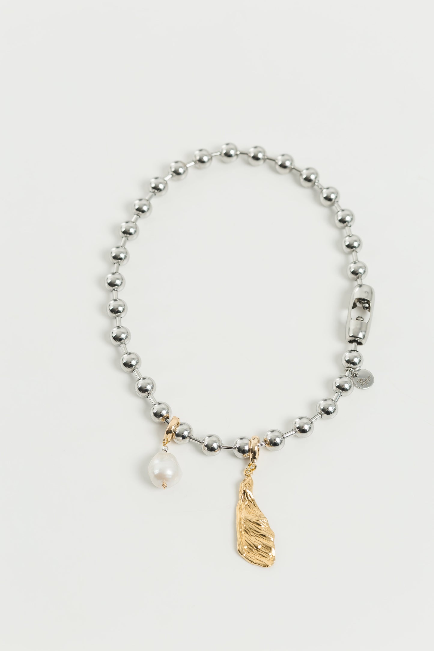 ELEONORA GOLD necklace with baroque pearl and pendant SAMOKISH