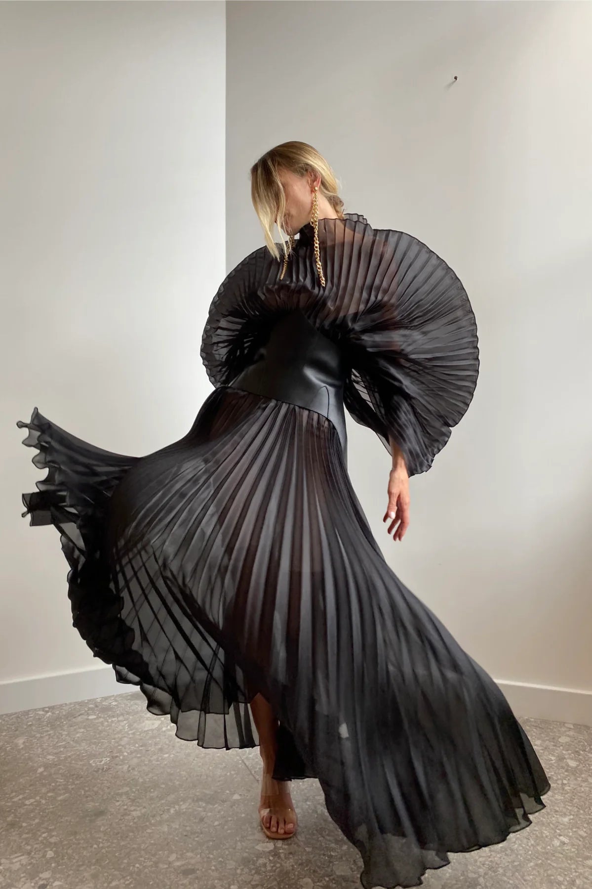 Cloud Black Dress J’AMEMME