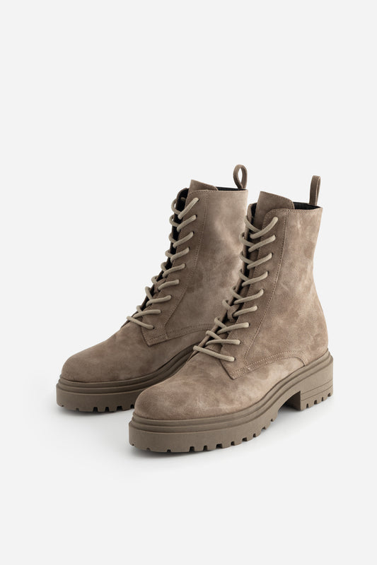 KACHOROVSKA RIRI taupe suede boots pair front angle view