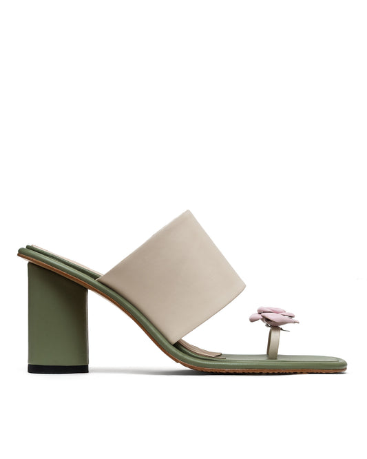 Siena milky-green leather sandals with removable flowers LOOKIE ATELIER