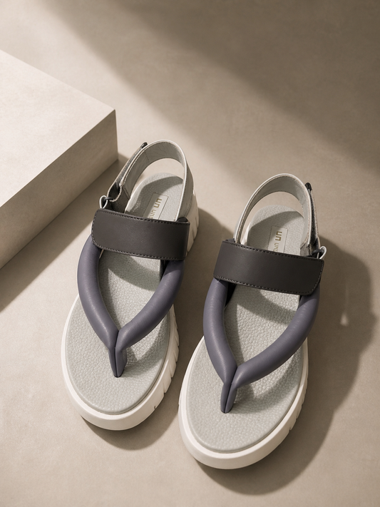 Delta Tong Sandals Grey UNITED NUDE (Pre-Owned)