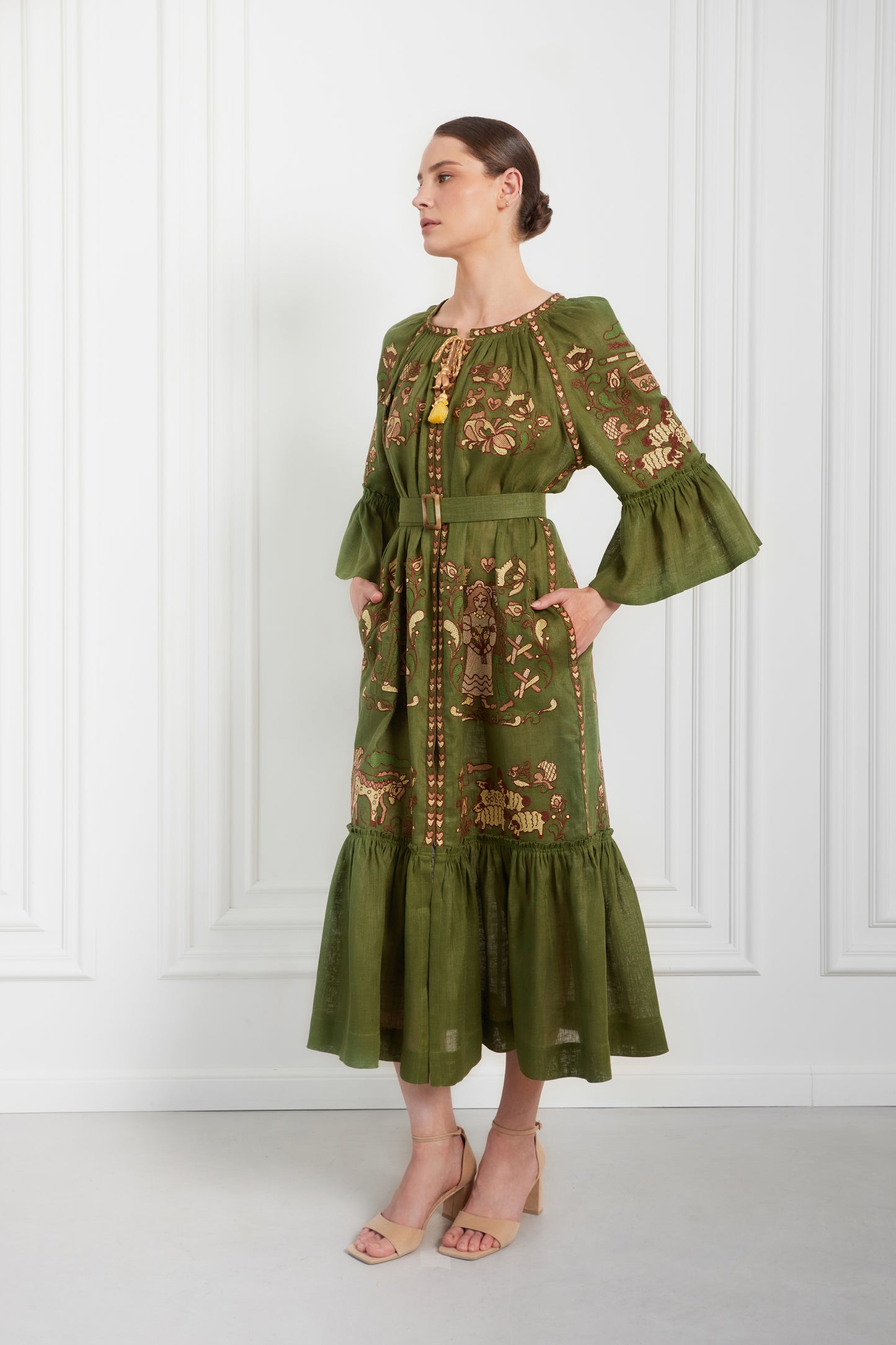"Embroidery history" green maxi dress FOBERINI