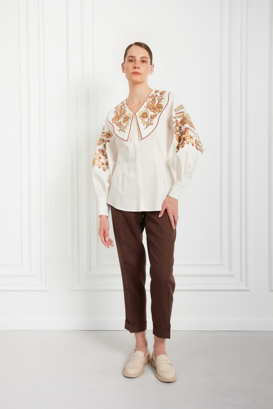 "Embroidery history" white blouse with colourful embroidery FOBERINI