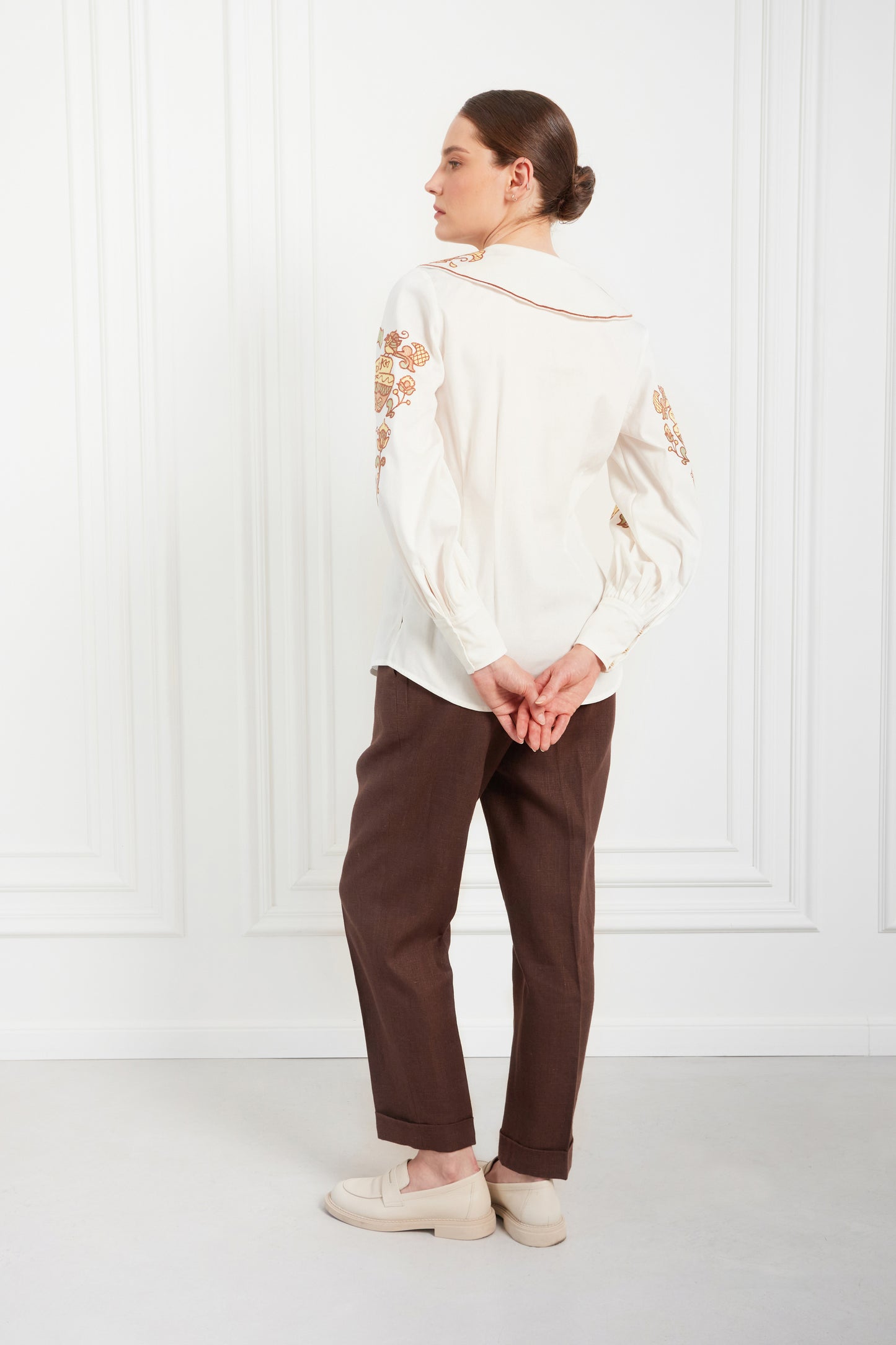 "Embroidery history" white blouse with colourful embroidery FOBERINI