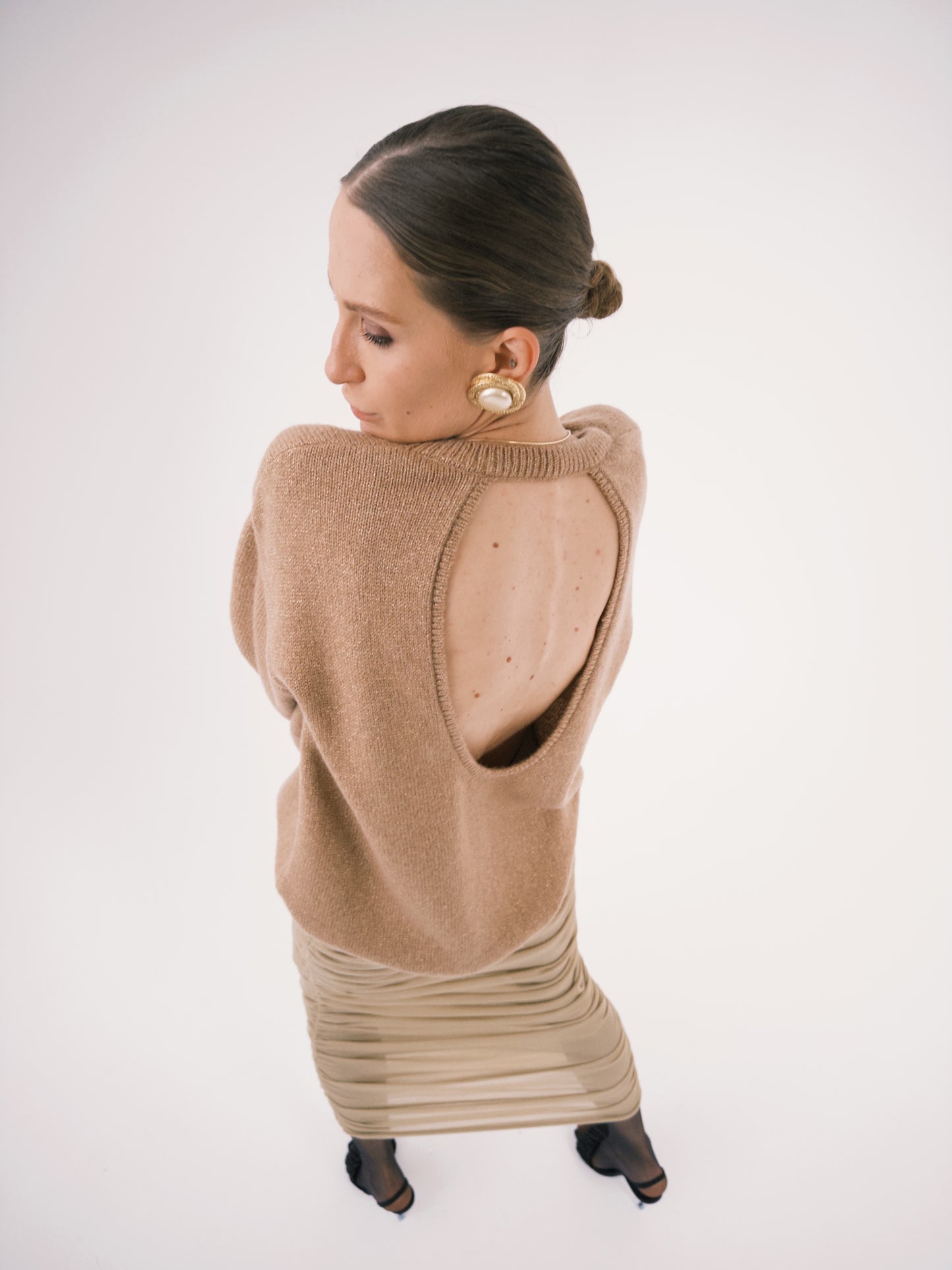 Sweater open back Katerina Kvit