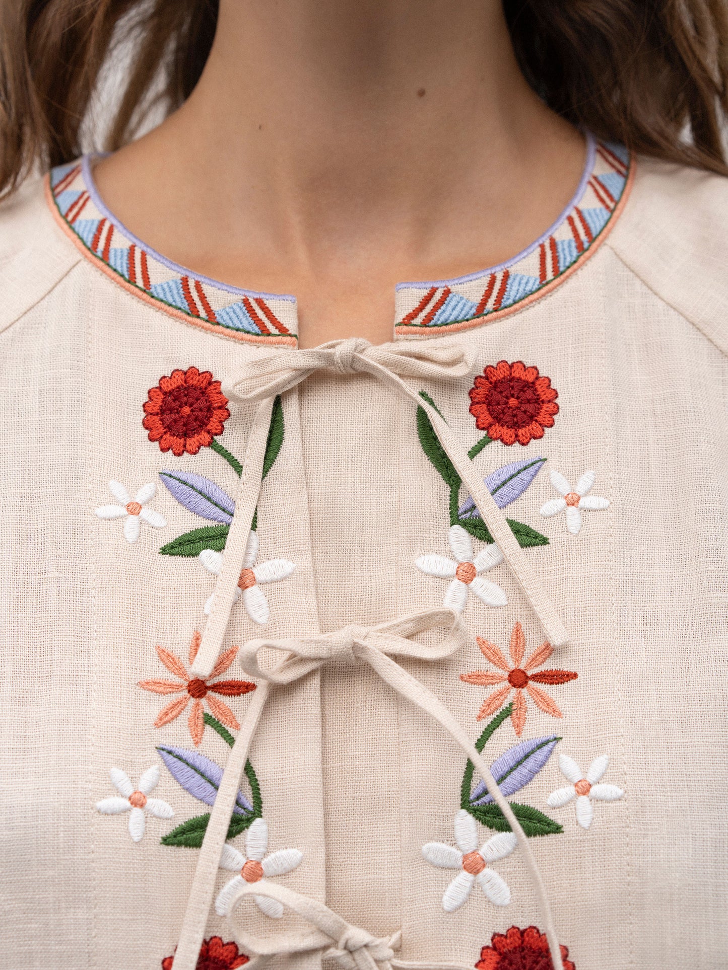 Women's embroidered blouse dedicated to the east Abrykosy W ETNODIM