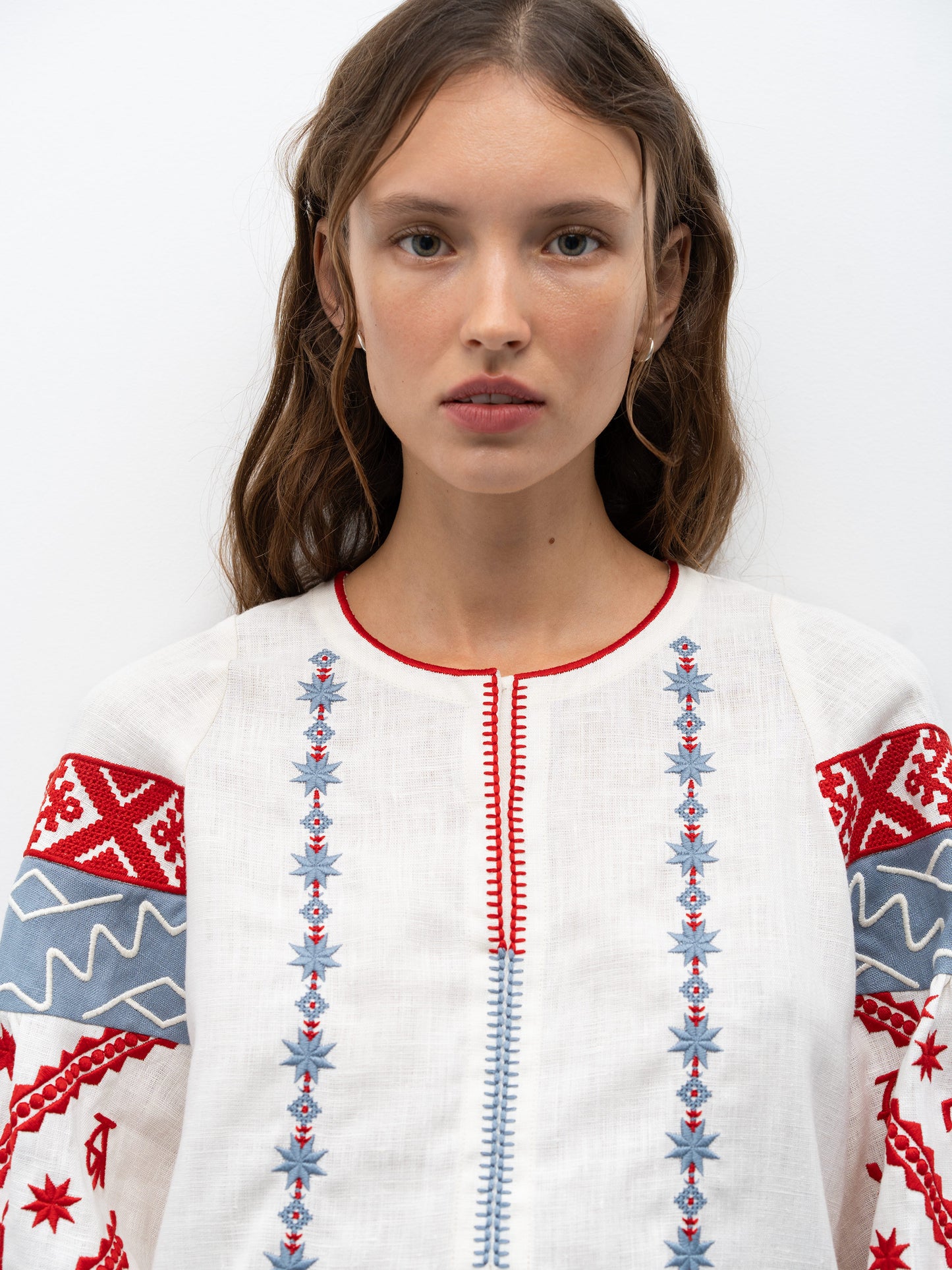 Women's embroidered blouse dedicated to the alphabet Rutenia ETNODIM
