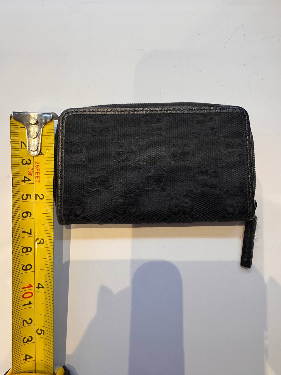 GUCCI Black GG Monogram Zip Card Holder / Coin Purse (Pre-Owned)