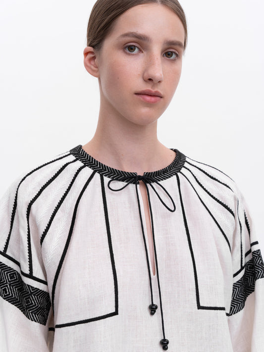 Woman`s vyshyvanka Mizyn ETNODIM