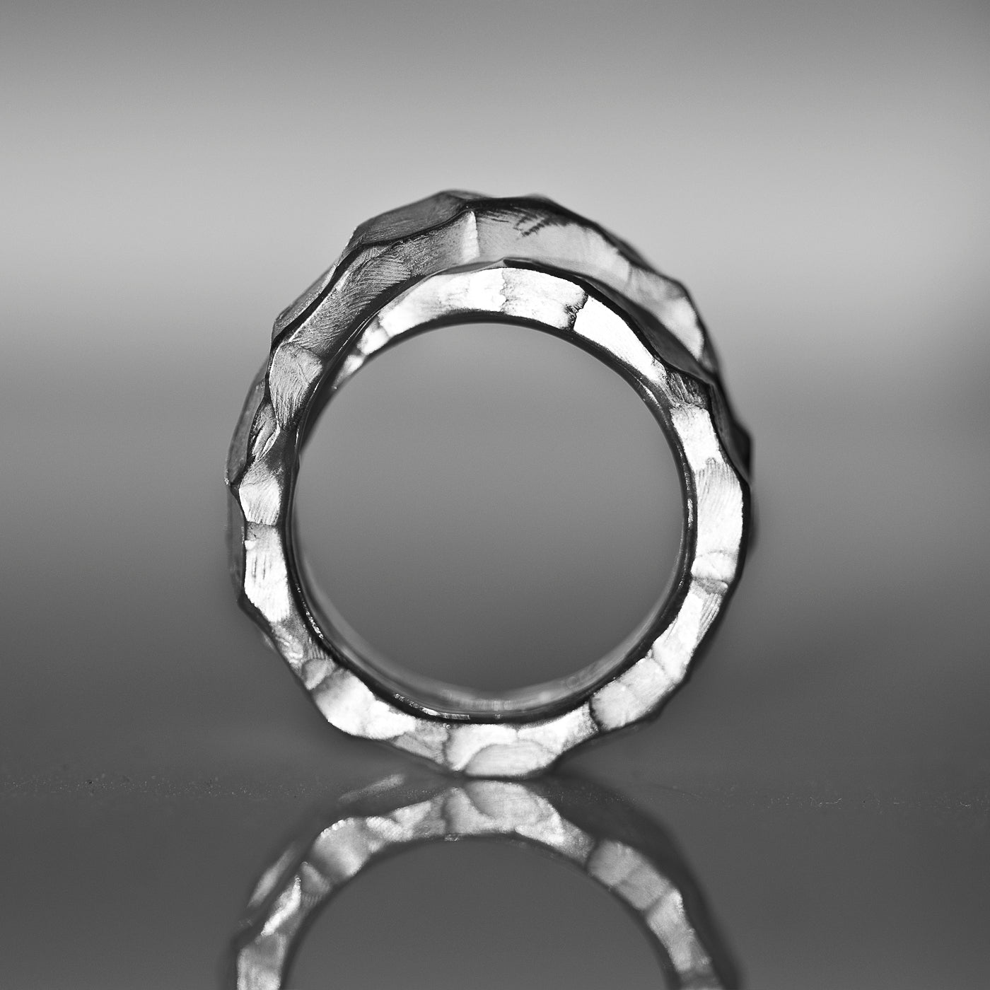 Möbius X2 white Ring Modular Collection DENIS MUSIC