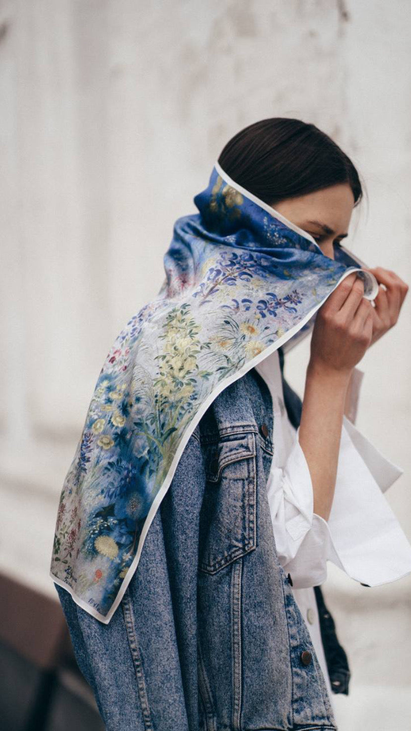 Silk Square Scarf Wild Flowers OLIZ