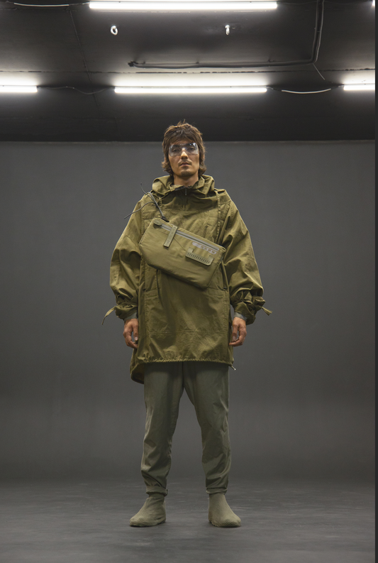 RAZOR GREEN ANORAK AATSU