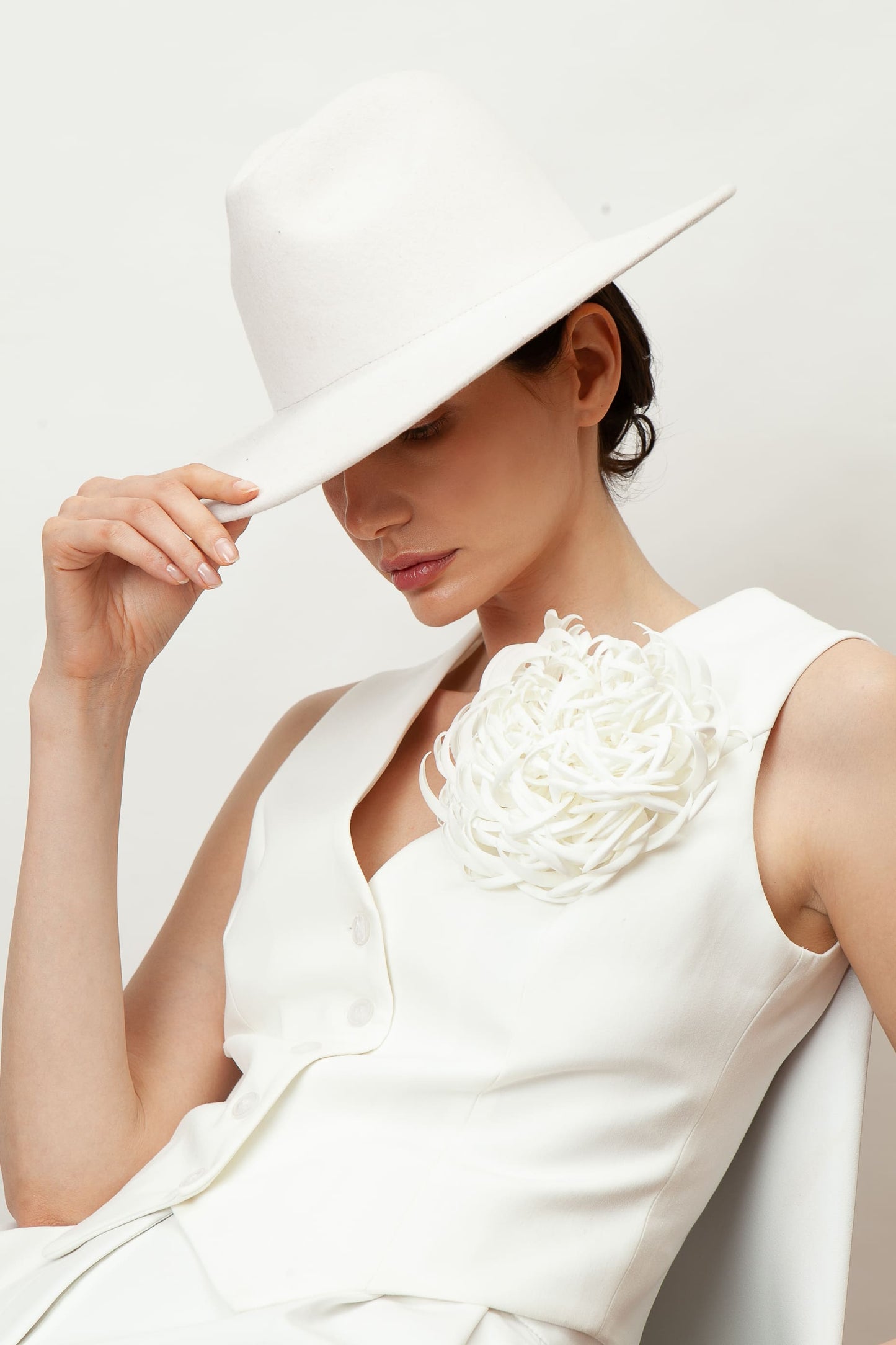 Brooch Adelina SAMOKISH