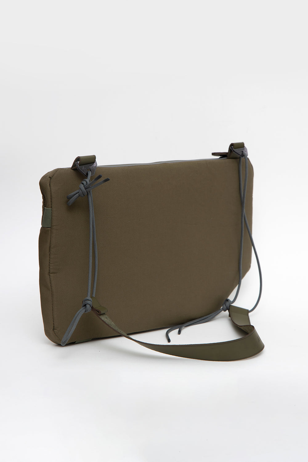 SCOUT CARRIER AATSU