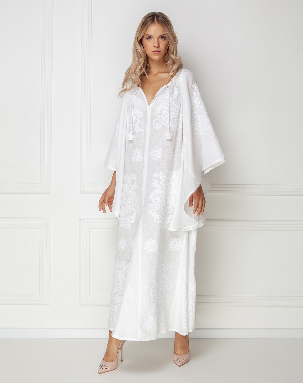 Victory Chic White Maxi Dress FOBERINI