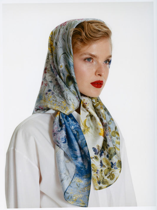 Silk Square Scarf Wild Flowers OLIZ