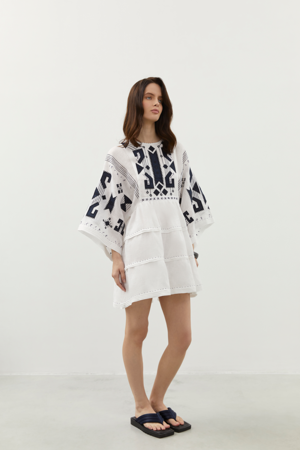 BRAILLE SHORT DRESS IN WHITE
My Sleeping Gypsy