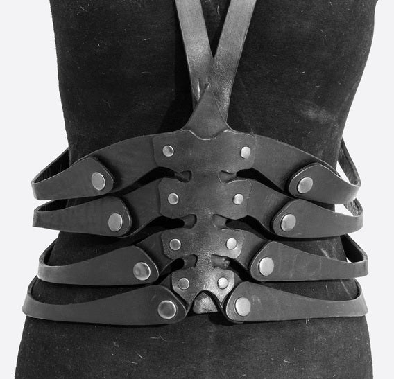 Black Dragon Spine Belt with Tail Bob Basset
