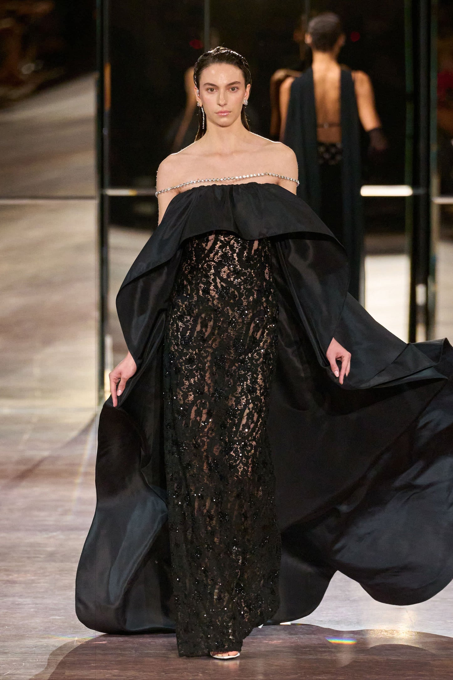 Taffeta cape lace gown NISSA