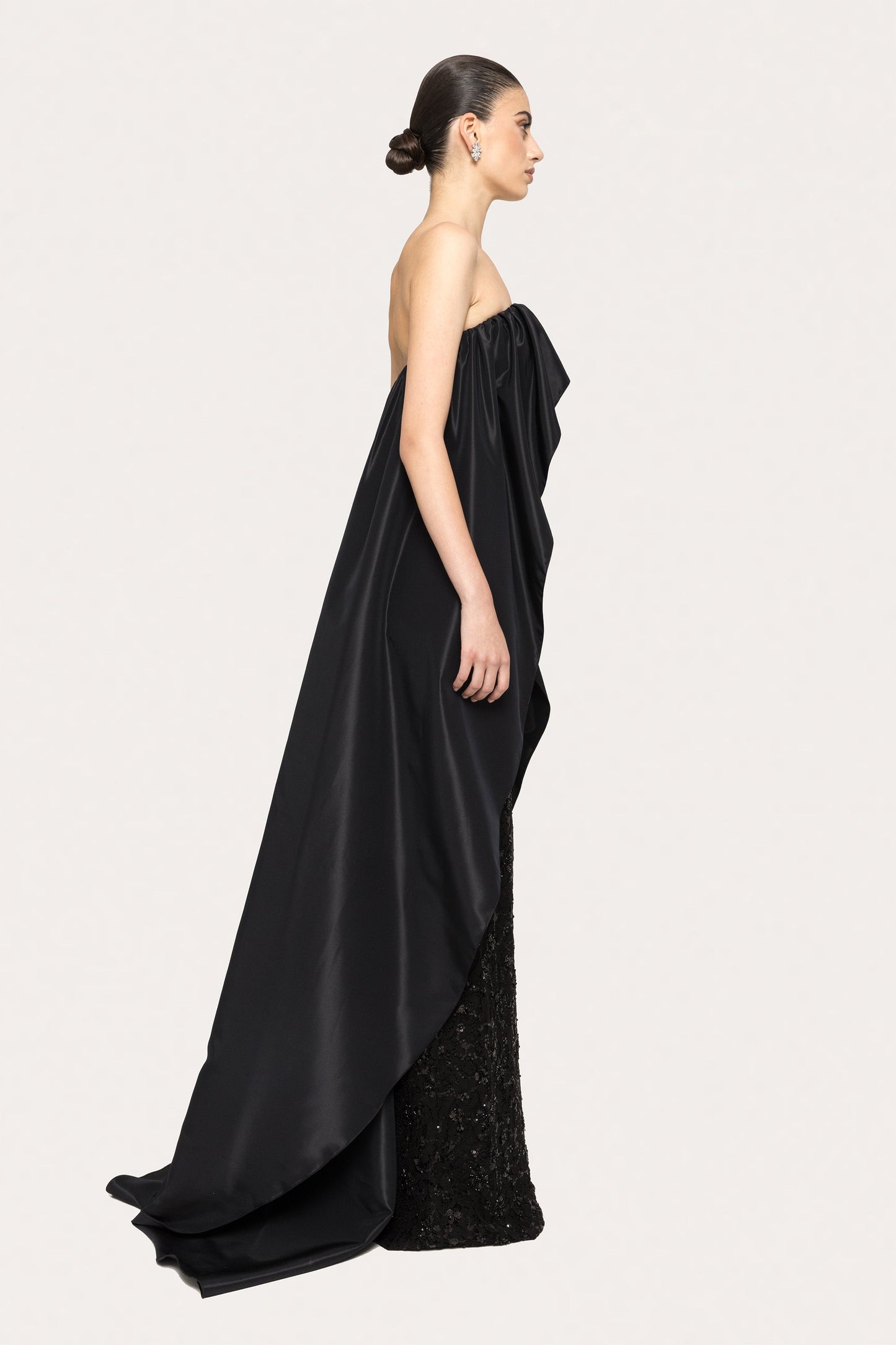 Taffeta cape lace gown NISSA