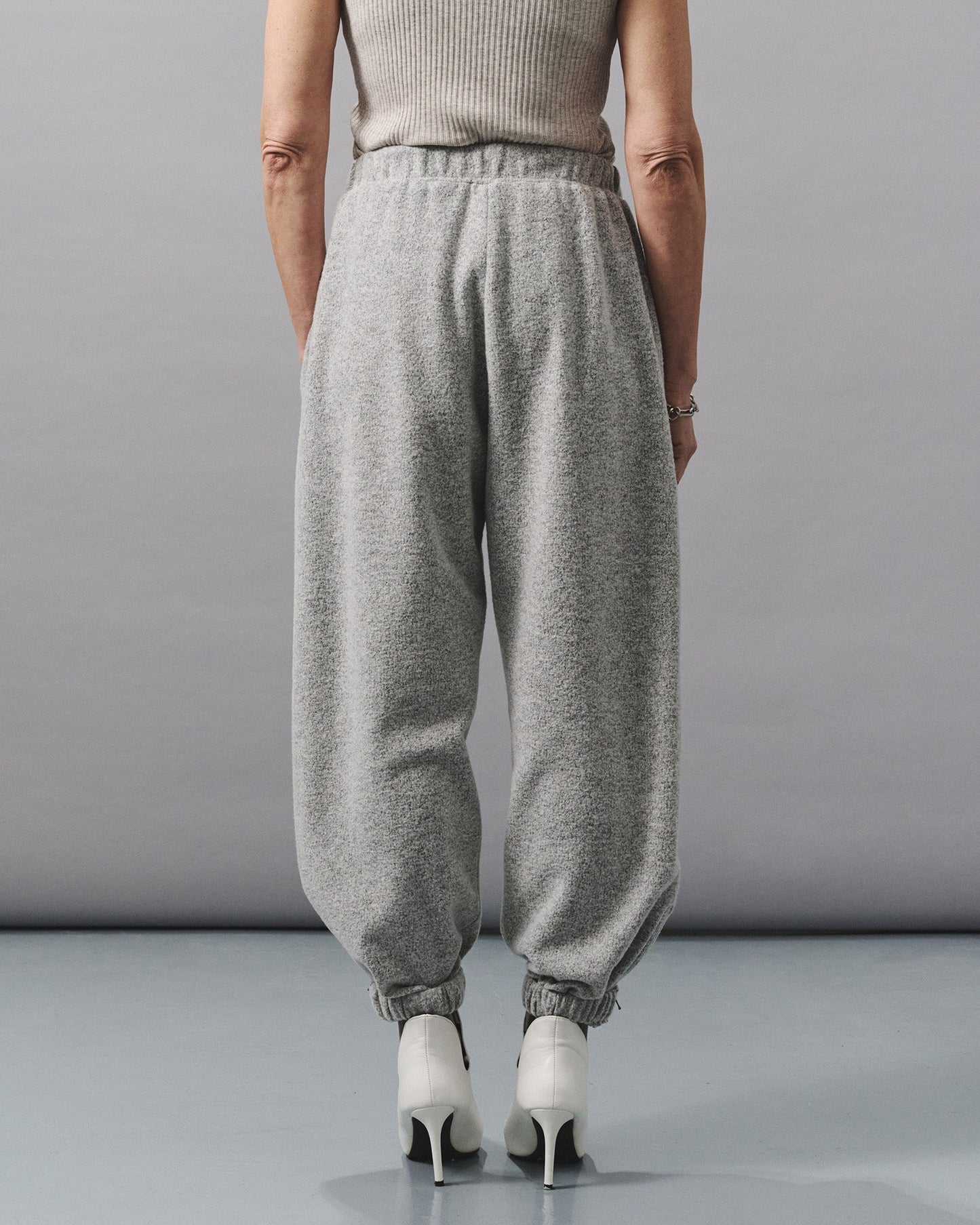 TAPERED WOOL JOGGER THEO