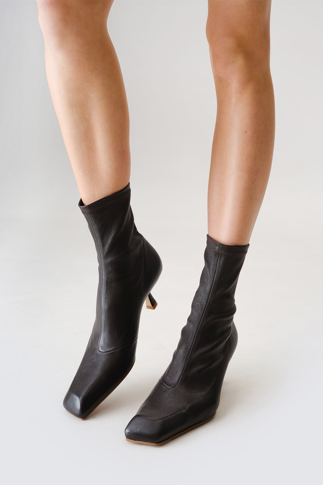 GEE Black Ankle Boots /5 cm/ KACHOROVSKA