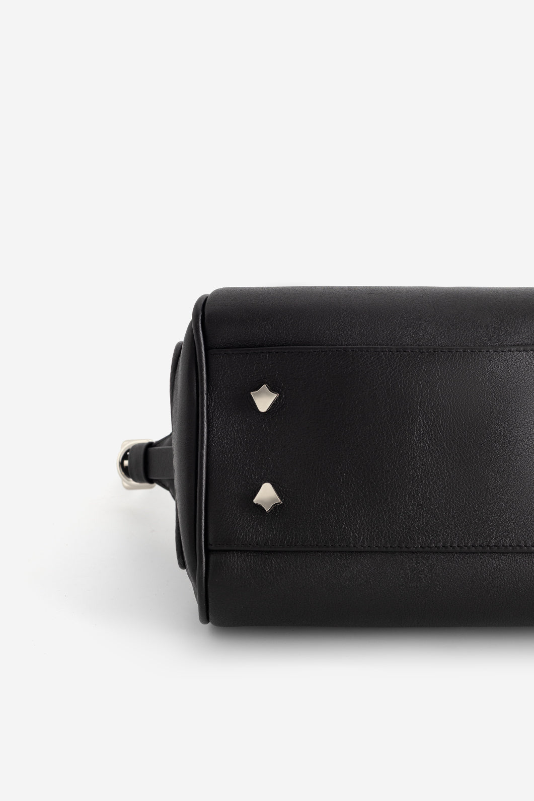 YANA BAG 27 BLACK TEXTURED BAG /SILVER/ KACHOROVSKA