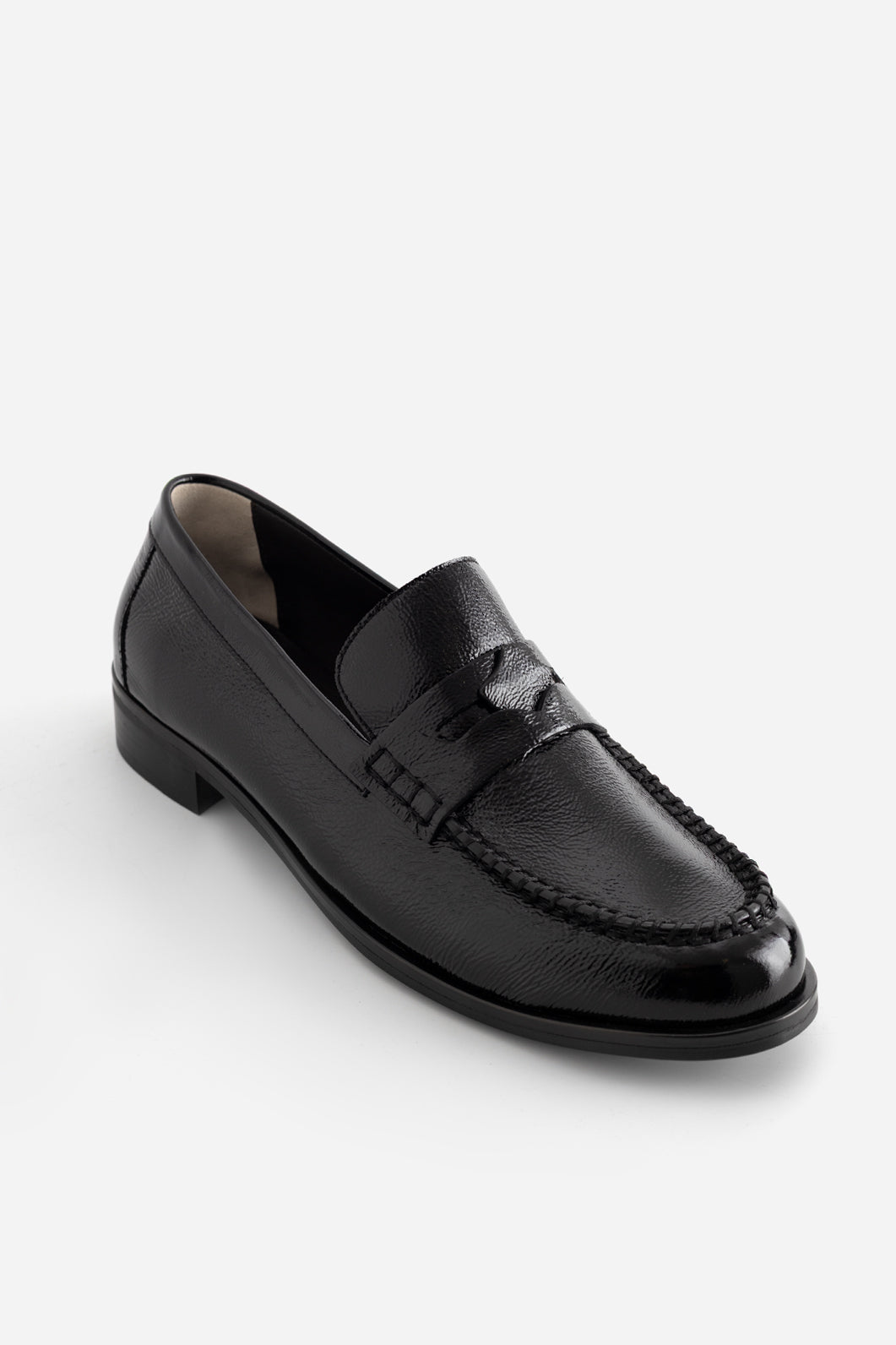 DUCKY BLACK GLOSSY LOAFERS KACHOROVSKA