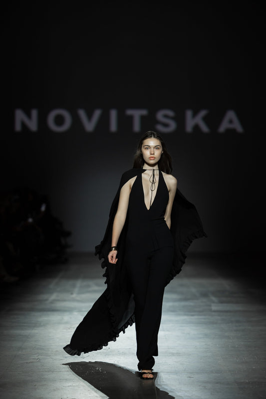 Silk cape with ruffles NOVITSKA