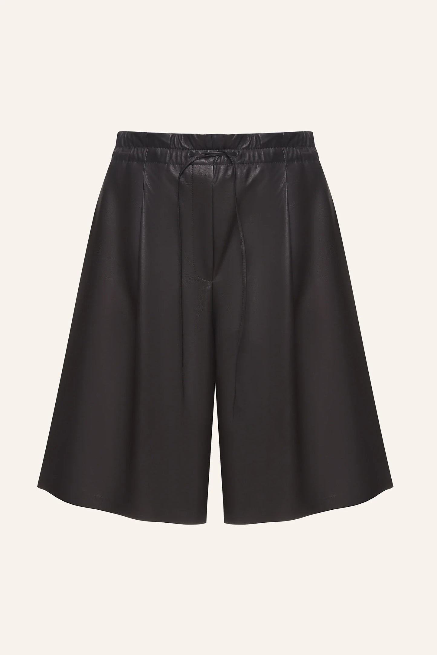 LEATHER SHORTS KATERINA KVIT