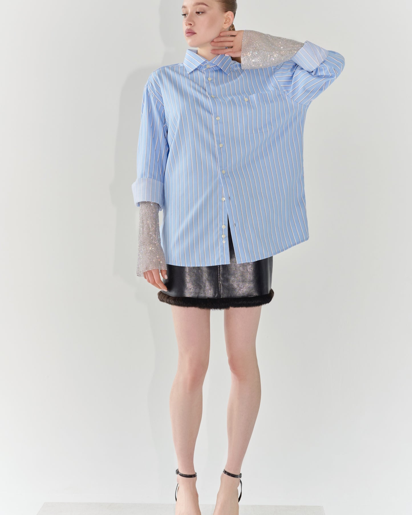 REDESIGNED SHIRT 22 OMELIA